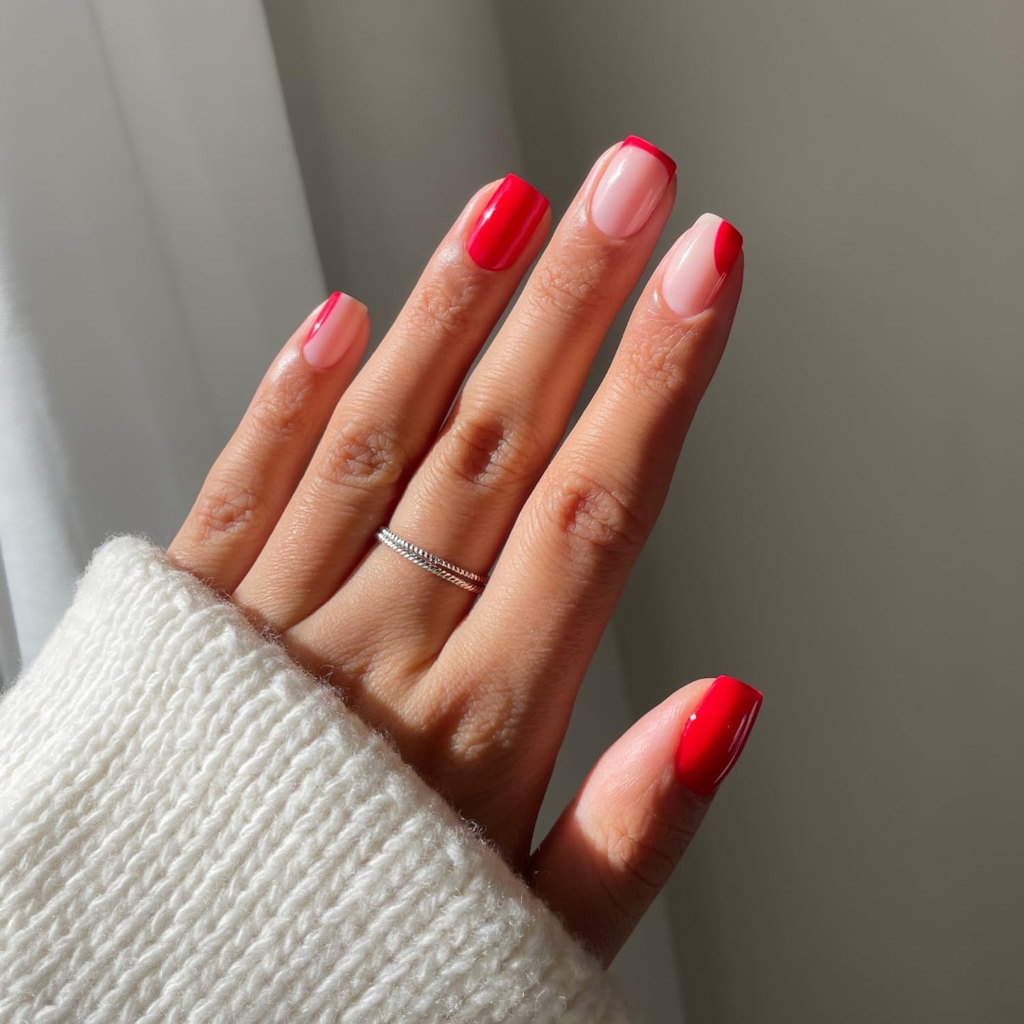 Semilac SEMILAC Gel Nail Polish 231 Girl On Fire - Full Coverage Gel Polish - Soak Off Easy To Use LED/UV Nail Lamp - Long Lasting Manicure and Pedicure up to 3 weeks