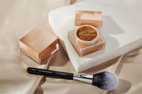 Sigma Beauty Soft Focus Setting Powder – Silky Smooth, Lightweight Loose Setting Powder for Setting Makeup, Blurring Powder Reduces the Look of Pores, Lines & Wrinkles (Cinnamon, Deep Caramel Matte)