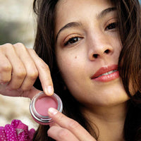 LA CRIQUE La Crique - Lip Balm & Blush - Cream Blush & Tinted Lip Balm - Infused with Hyaluronic Acid + Vitamin C - LightWeight Cream Makeup and Skincare - 99% Natural Ingredients - Vegan - Brown Red