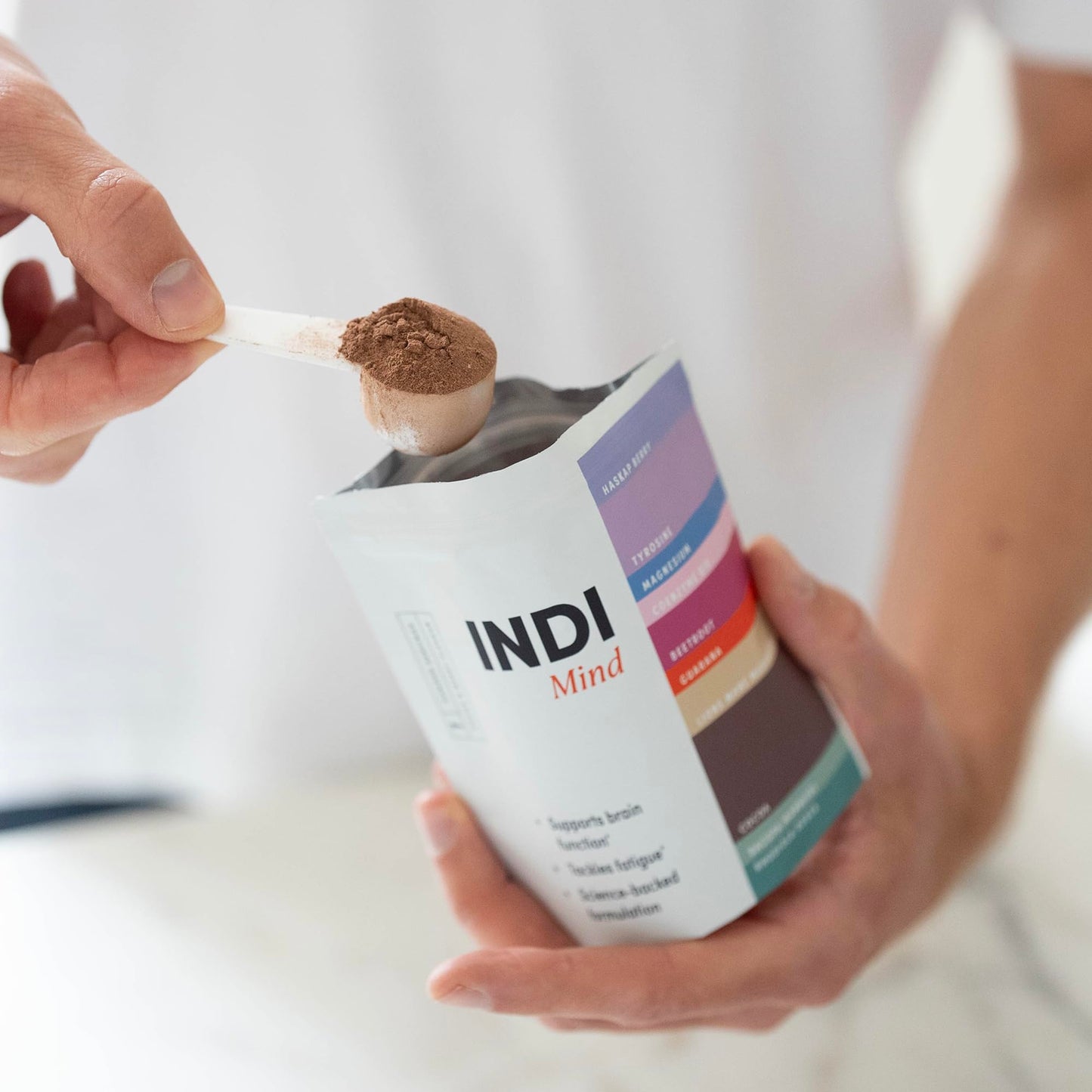 Indi Mind Supplement - Plant-Based Nootropic Powder for Brain Function - Improves Focus, Supports Memory and Combats Fatigue - Cocoa and Berry Flavour with Lions Mane- Trial Pouch (7 Servings)