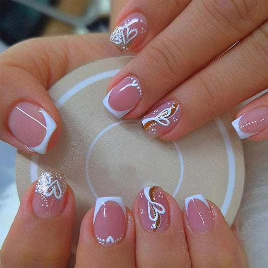 Cosmeria Press On Nails Set, 24 Pieces Fake Nails with Heart Design, Easy Application with Jelly Glue, Includes Nail File and Cleaning Kit