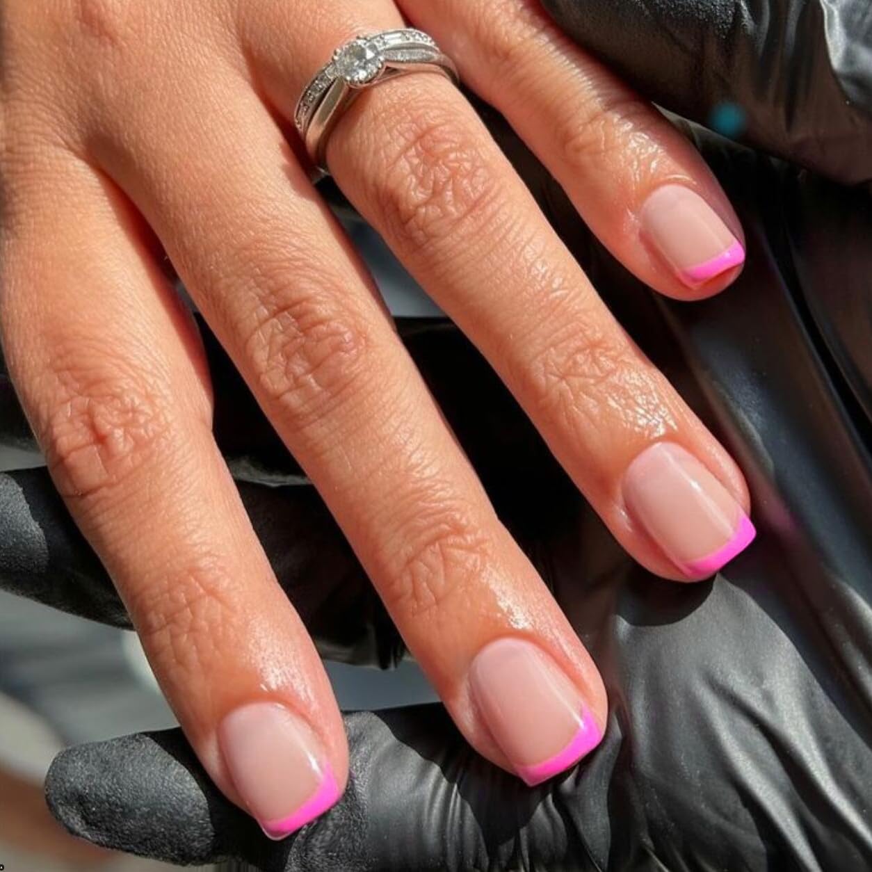 KQueenest 30 Pcs Hot Pink French Tip Press on Nails Short Square, French Tip False Nails Short Coffin, Custom Thick Acrylic Fake Nails Set Natural Nude Gel Stick on Nail for Women Daily Wear