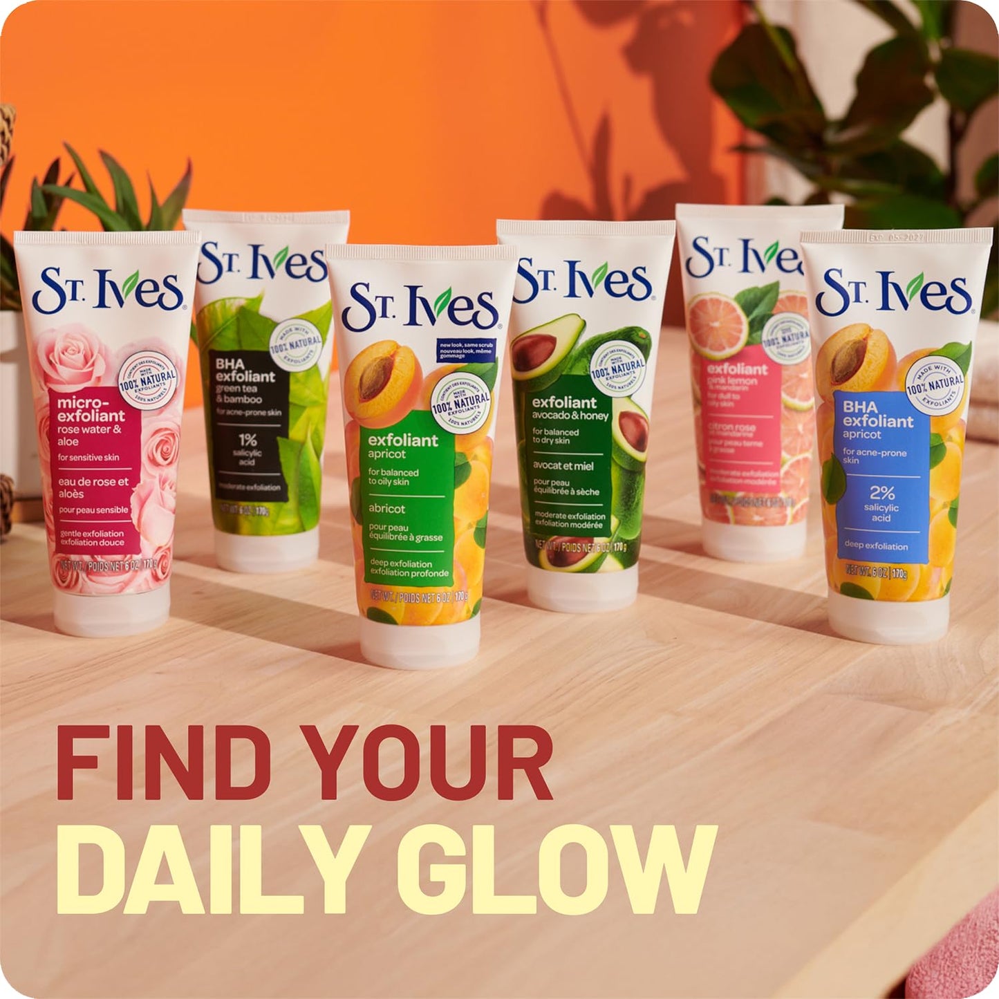 ST. Ives St Ives 150ml Radiant Skin Pink Lemon & Orange Scrub (Packaging may vary)