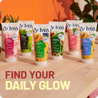 ST. Ives St Ives 150ml Radiant Skin Pink Lemon & Orange Scrub (Packaging may vary)