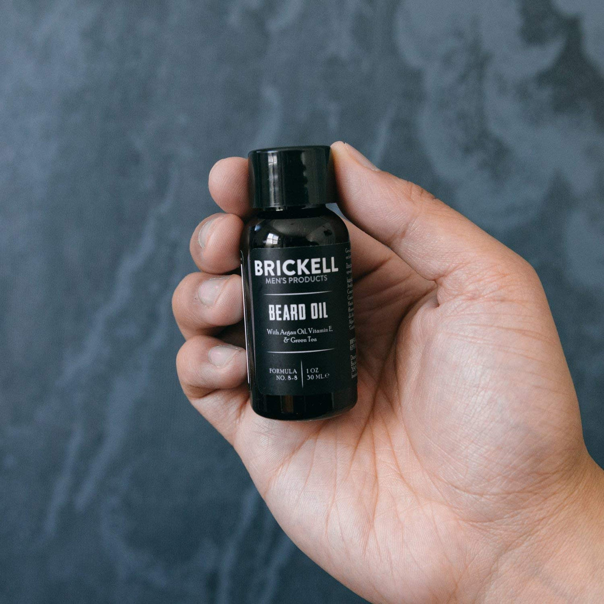 Brickell Men's Products Brickell Men's Beard Oil for Men, Natural and Organic Argan and Jojoba Oil to Strengthen and Soften Hair, 30 ml, Scented