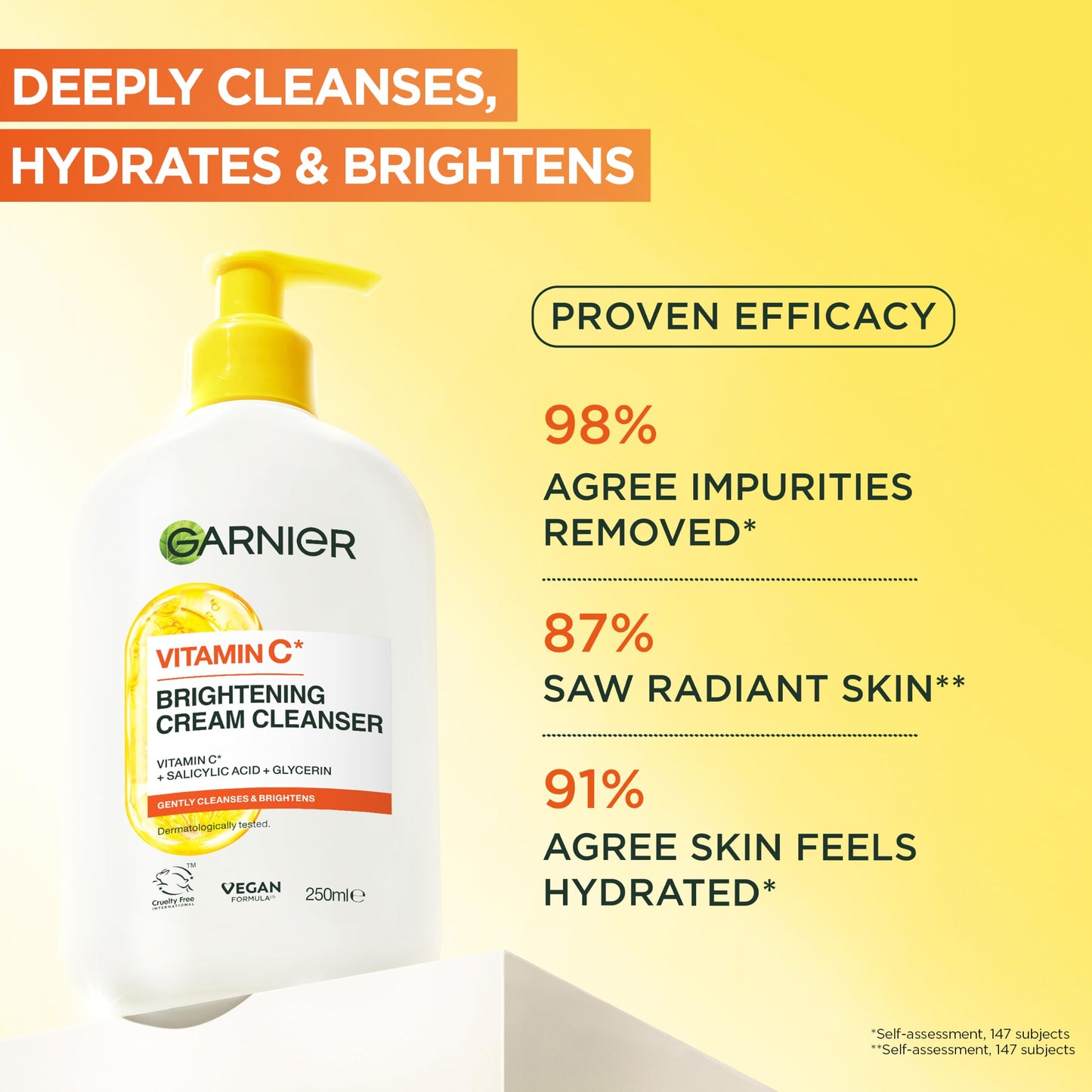 Garnier Vitamin C* Brightening Cream Cleanser, Removes Make-up, 250ml