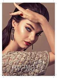 Lola Make-Up Intense Colour Lipstick, Rich Pigmentation, Long Lasting, Enriched With Hyaluronic Acid, Vitamins And Mango Butter, Vegan No. 013 Cashmere Berry