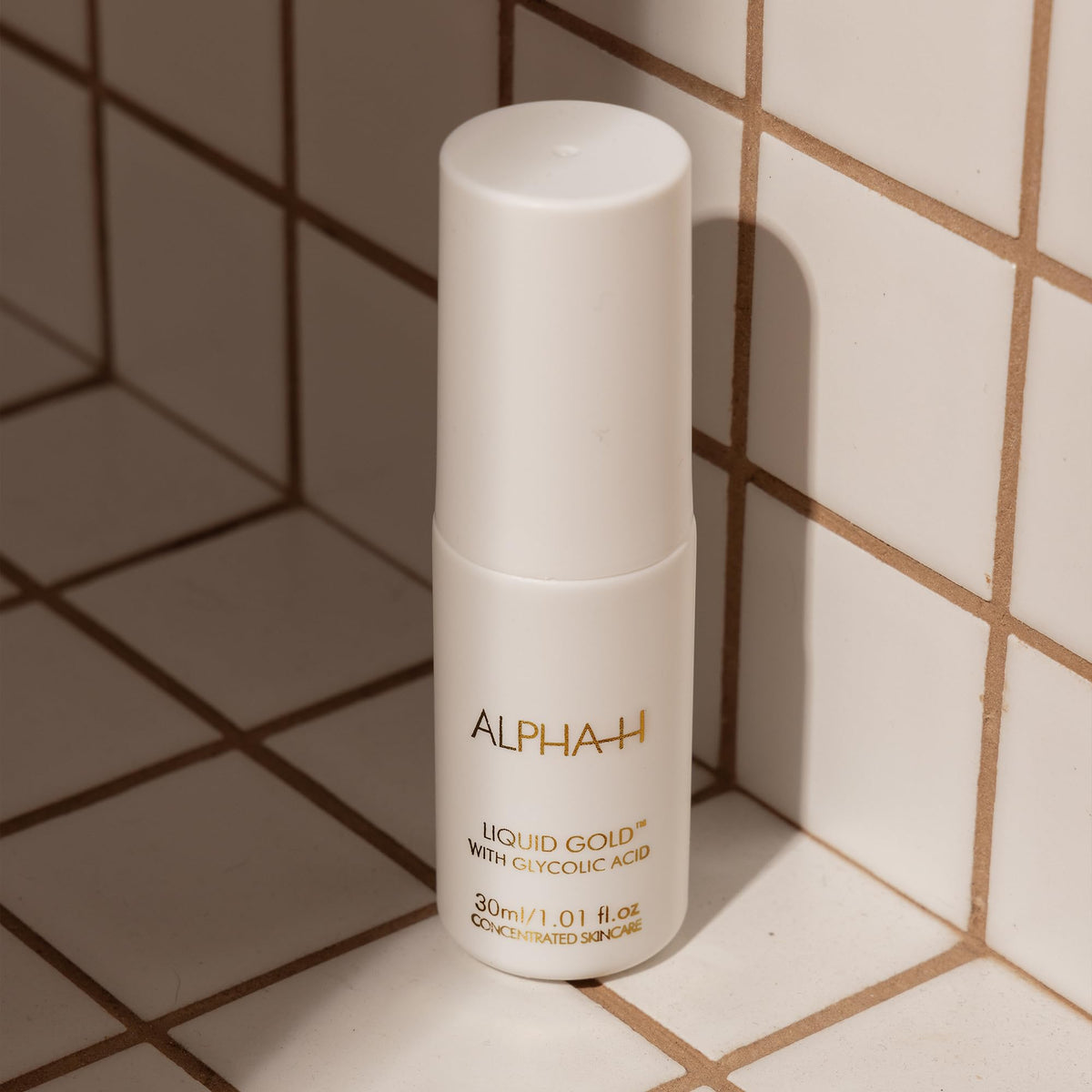 Alpha-H Mini Liquid Gold Exfoliating Treatment with Glycolic Acid 1 oz/ 30 mL