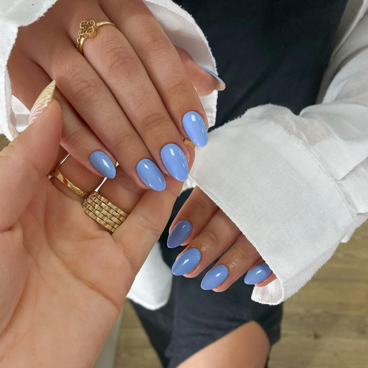SXVME Light Blue Short Press-on Nails - Simple Acrylic Oval Almond Fake Nails, Solid Gel Full Cover for Daily Wear