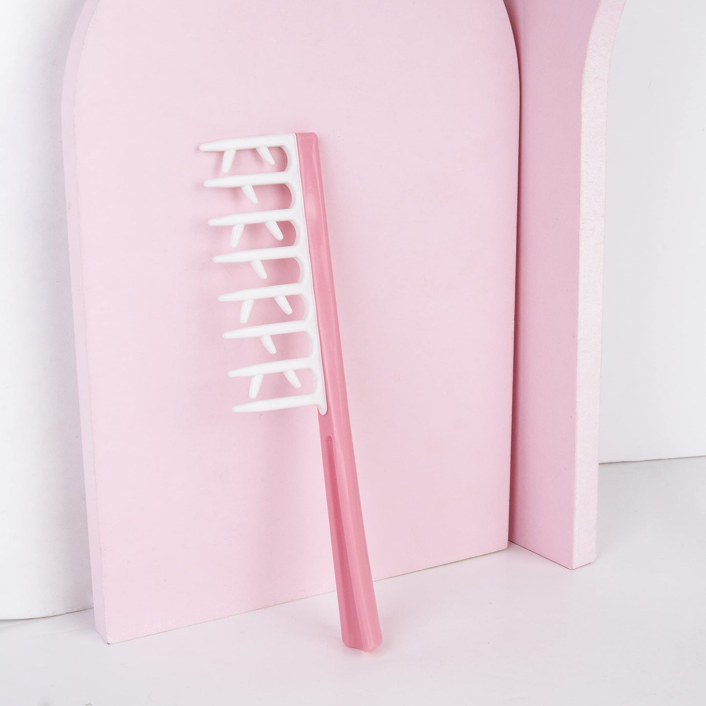 Invogue Brushworks Smoothing Curl Comb Pink
