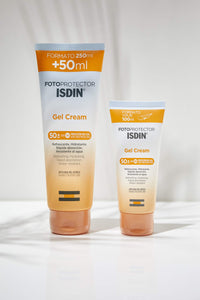 ISDIN Fotoprotector Gel Cream SPF 50 (100ml), Refreshing and hydrating Sun Cream, Rapid Absorption, Water Resistant