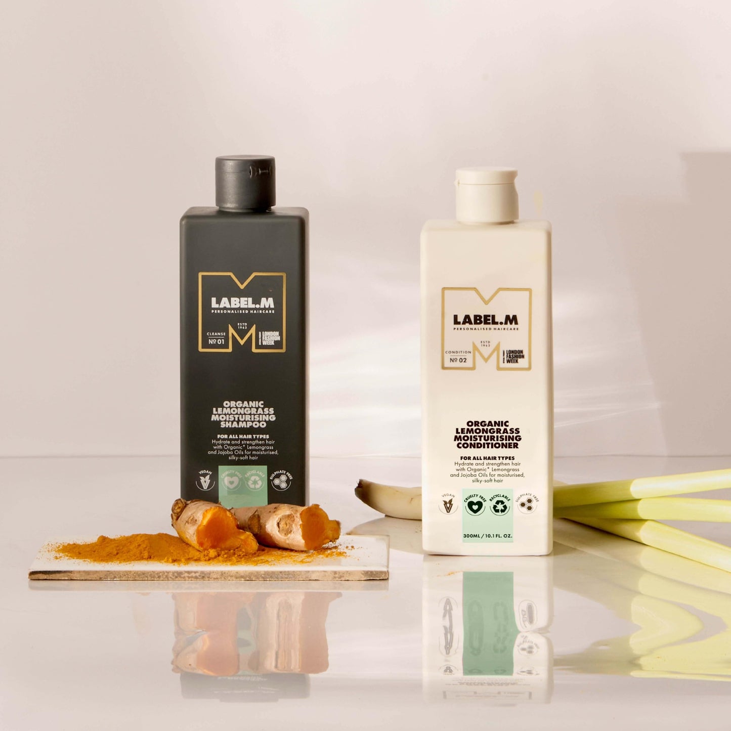 label.m LABEL.M Organic Lemongrass Moisturising Shampoo 300ml – With Recyclable Pump