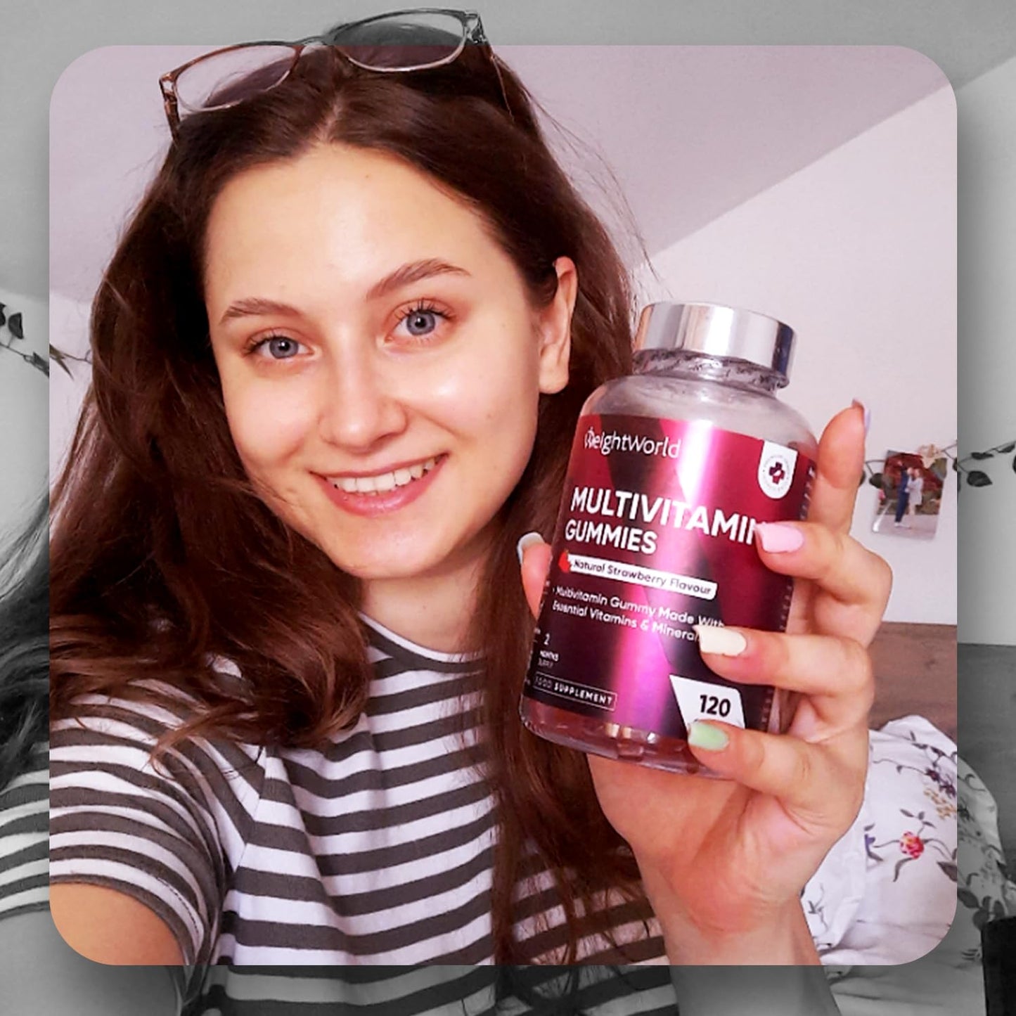 WeightWorld Multivitamin Gummies for Women & Men - 13 Ingredients - 120 Gummies - 2 Months Supply - Natural Strawberry Flavour - Vitamins & Minerals Like VIT C, D3, B6, B7, B12 & Zinc - Vitamin Gummy for Adults