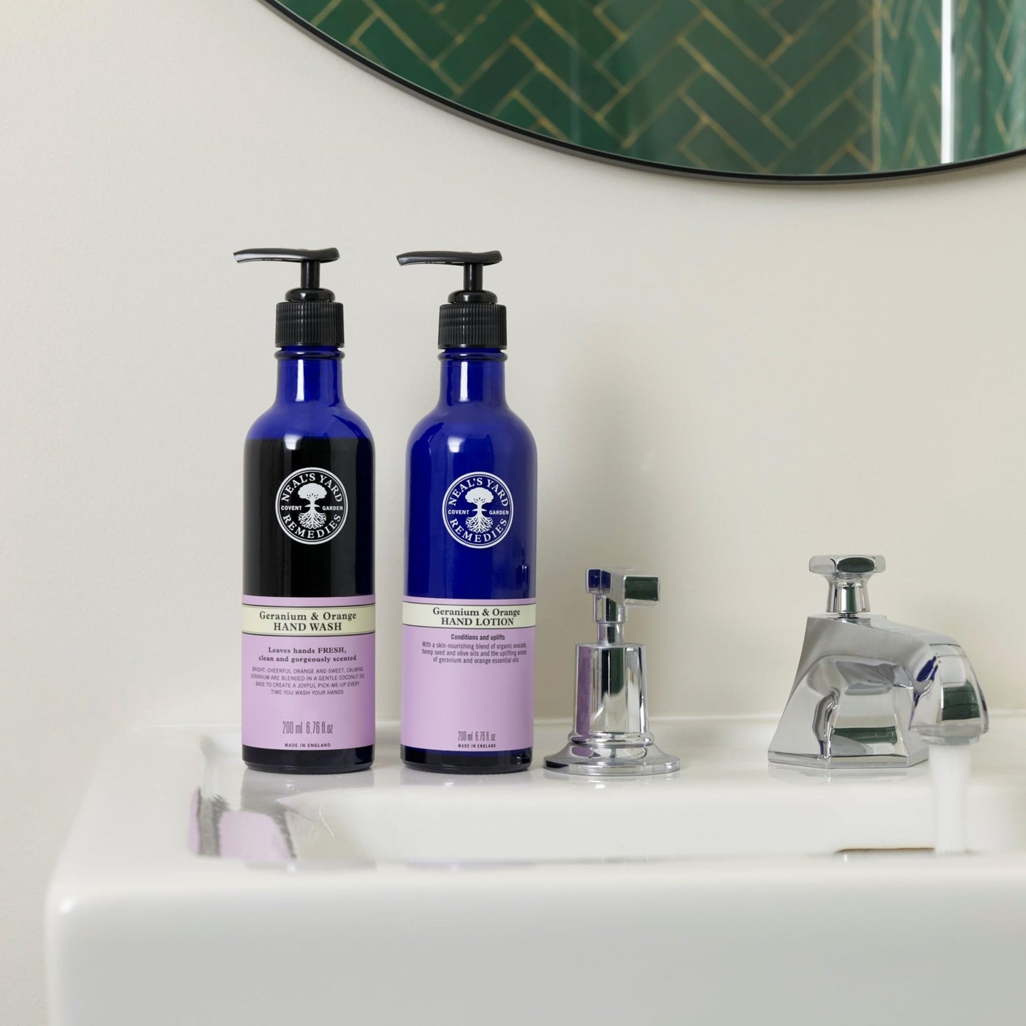 Neal's Yard Remedies Geranium & Orange Hand Lotion, Hand Cream with Geranium and Orange Essential Oils, Vegan & Cruelty-Free, 200ml