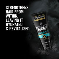 TRESemmé 1 Minute WOW Hydrate Intensive Hair Treatment with Hyaluronic Acid & Pro-Bond Complex for dry or damaged hair 170 ml