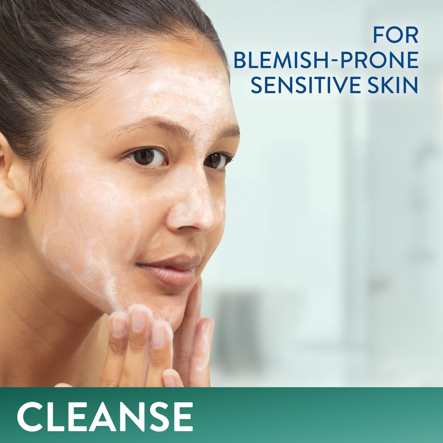 Cetaphil Gentle Clear Clarifying Blemish Cleanser 124ml, Face Wash for Gently Cleaning Pores, with 2% Salicylic Acid & Aloe Vera for Sensitive Skin