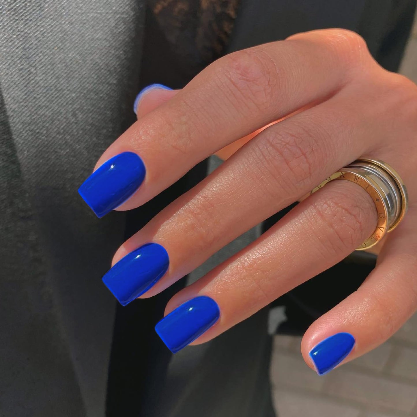 SXVME Royal Blue False Nails Medium Short Square, Press on Nails Medium Glossy Gel Full Cover Fake Nails Solid Color Natural Fit Reusable Acrylic Nails for Women Daily Wear, in 24 Pcs
