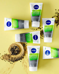 NIVEA 3-IN-1 Urban Skin Detox Clay Wash, 150ml, Detoxing Face Mask for All Skin Types, Face Wash, Natural Clay Mask with Black Rice & Green Tea Extract.
