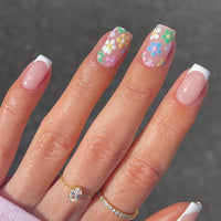 Agasar 24pcs French False Nails Short Square White Tip Stick on Nails Daisy Flower Press on Nails Removable Glue-on Nails Fake Nails Women Girls Nail Art Accessories