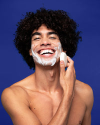 Nature Box - 4 in 1 Solid Purifying Shampoo - With Cold-Pressed Nut Oil - Hair/Scalp/Leather/Beard / Body - 99% Natural Ingredients - Soap of 85 g