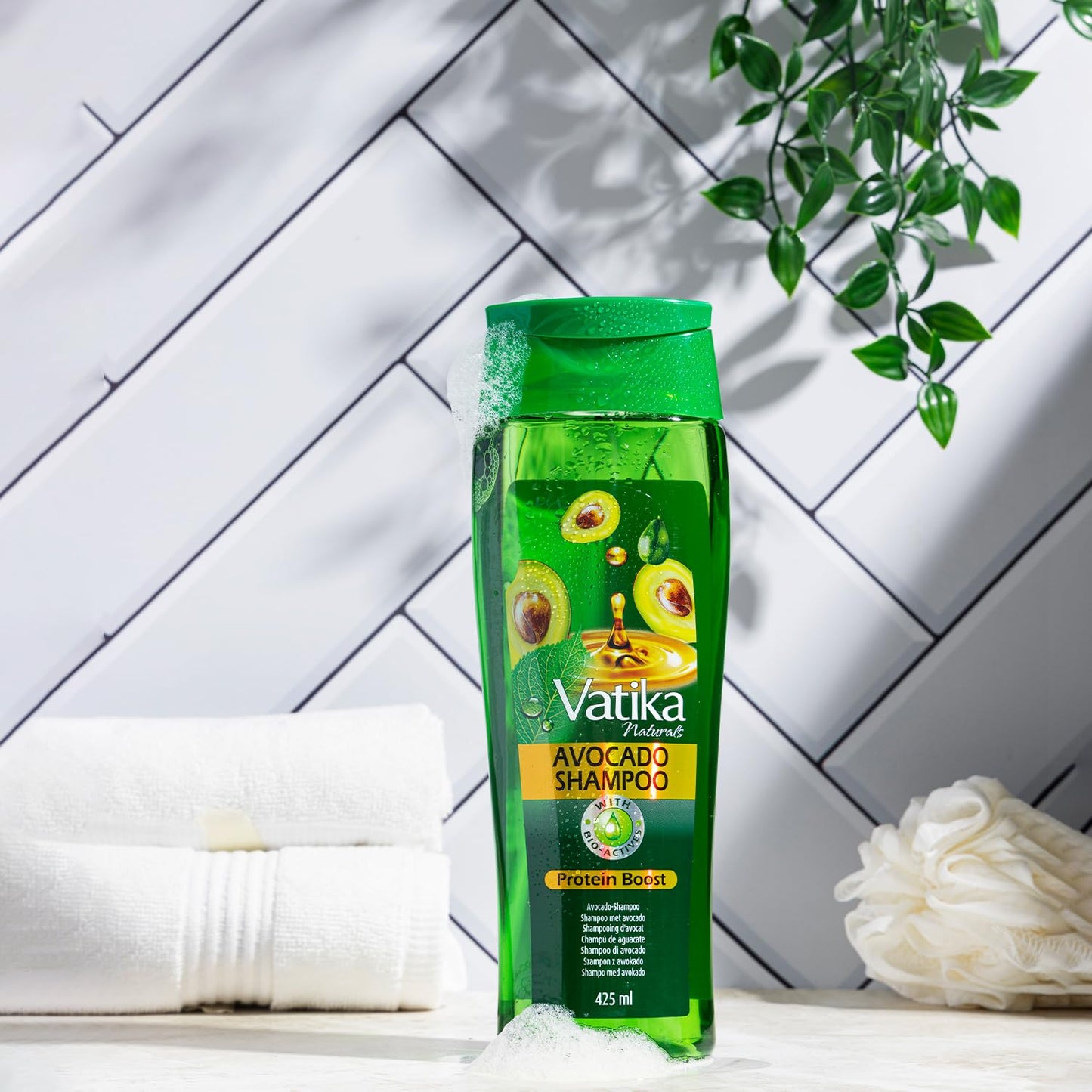 Vatika Naturals Avocado Oil Shampoo - 425ml | Protein Boost with Avocado & Natural Oils | Specially Formulated For Healthy Hair