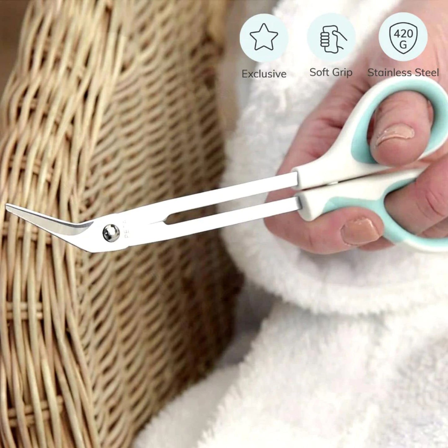 PETA Easi-Grip Long Reach Toe Nail Cutter, Ergonomic Soft-Feel Long Loop Handle to Fit Comfortably in Your Hand, Extended Length for Extra Reach, Ideal for Weak Hands, Elderly, Poor Grip or Tremors