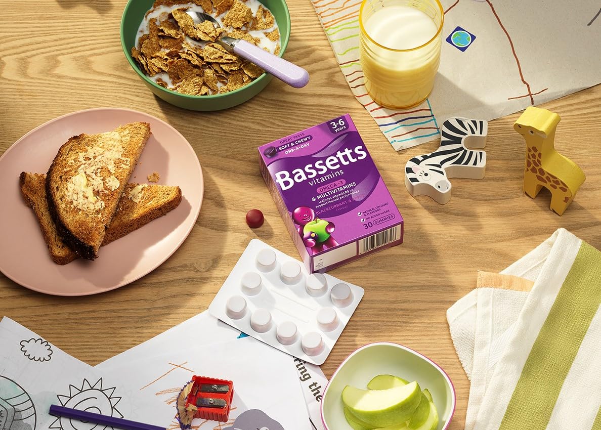 BASSETTS VITAMINS Bassetts Vitamins 3-6 Blackcurrant and Apple Multivitamins 30 Gummies