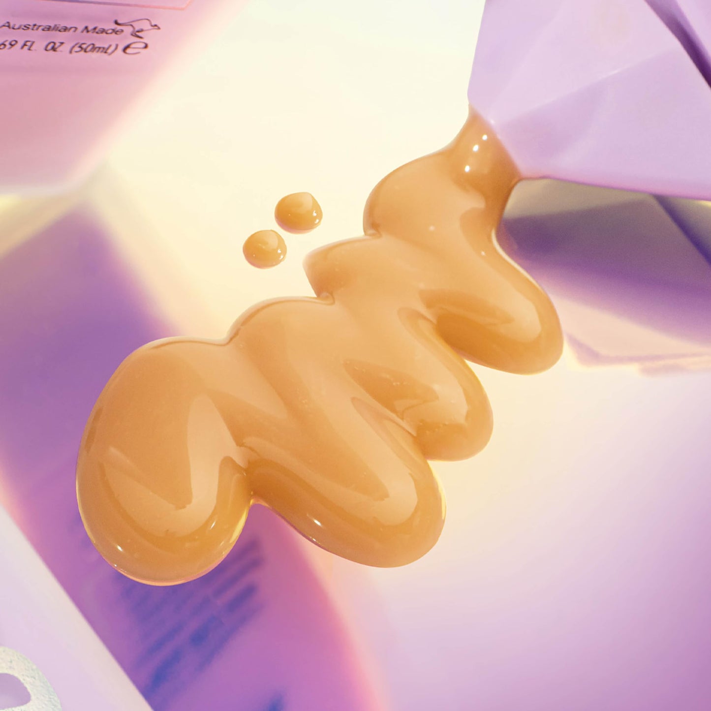 Bondi Sands Technocolor Magenta Self-Tanning Face Serum, Easy Application, Streak Free Fake Tan – Enriched with Vitamin C & Chamomile 50ml/1.69 Fl Oz