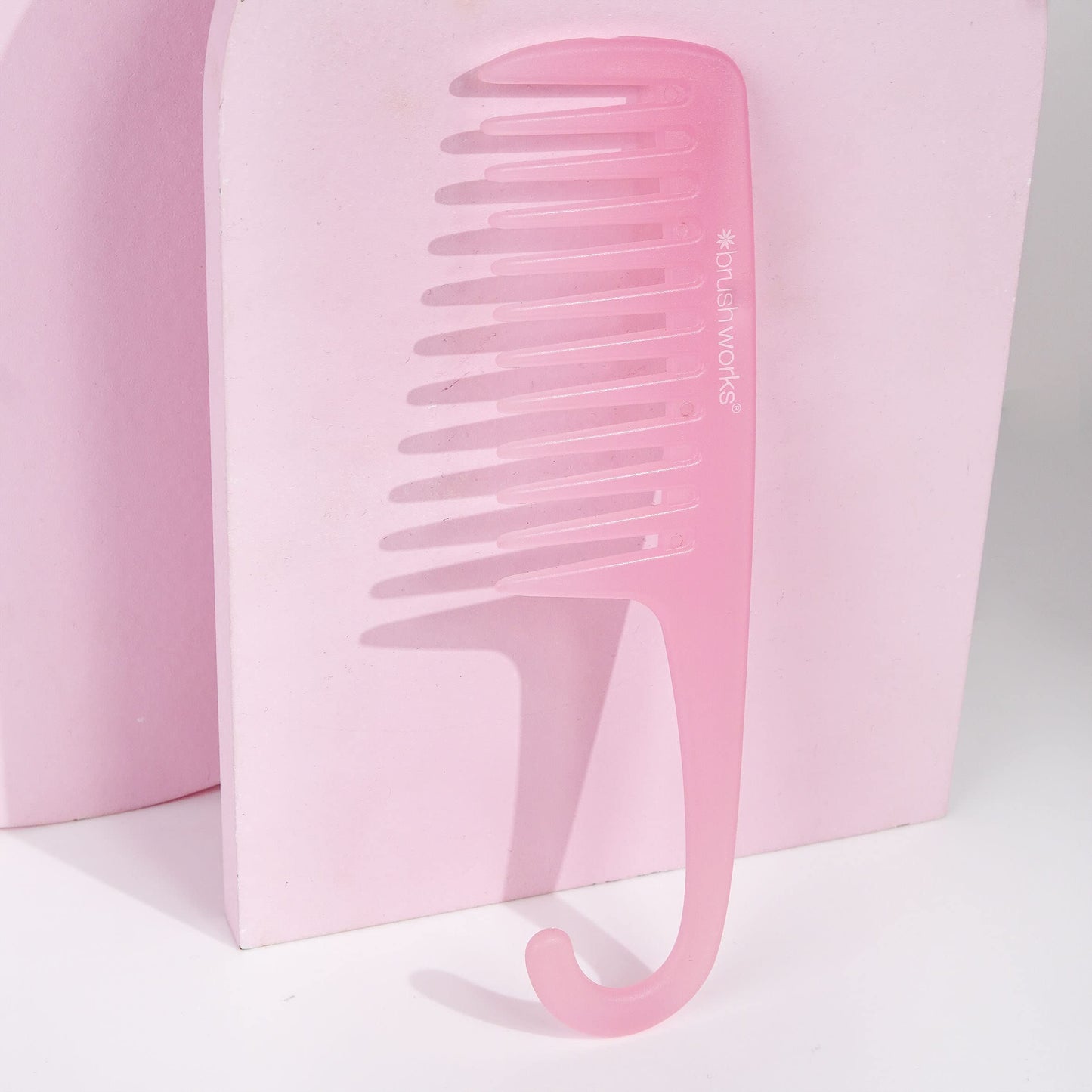Invogue Brushworks Shower Comb Pink