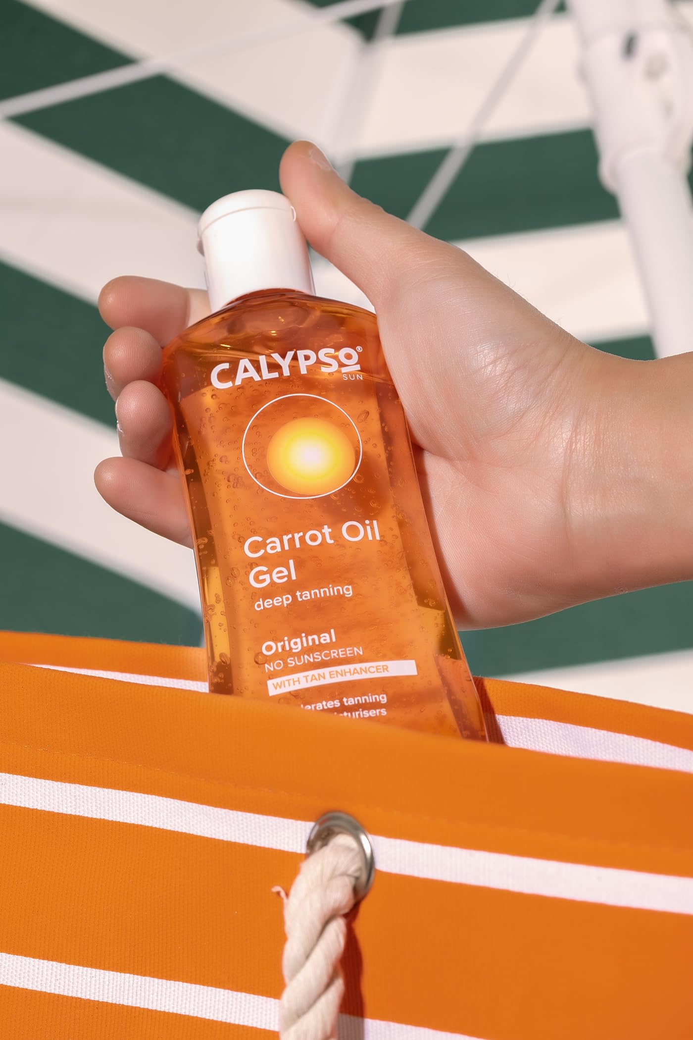 Calypso Carrot Oil Tan Extending Gel | Optimises Natural Tan | Added Moisturisers | 200Ml