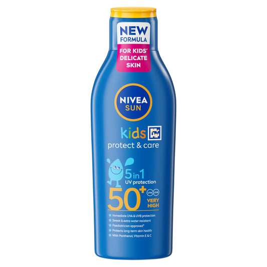 Beiersdorf NIVEA SUN Kids Protect & Care SPF 50+ Lotion (200ml), Moisturising Sun Cream Protects Delicate Skin Against Sunburn and Long-Term UV Damage, Fast-Absorbing No White Cast Sun Lotion