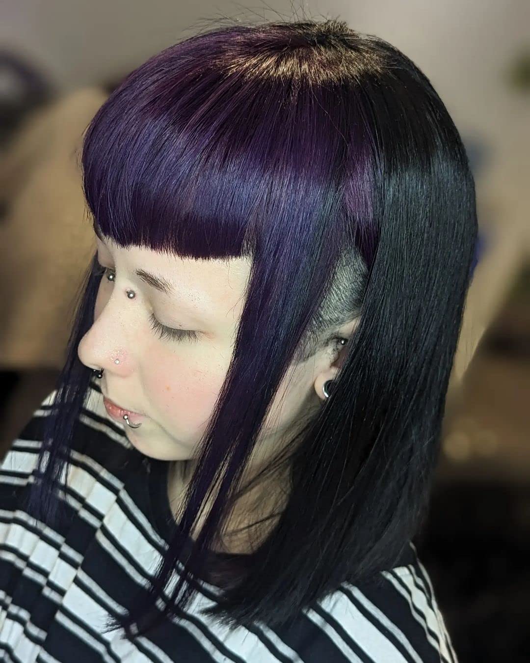 Crazy Color Metallic Sapphire Semi-Permanent Hair Dye. Highly Pigmented Deep Blue Conditioning & Oil Nourishing Vegan Formula | No Bleach or Ammonia | 100ml