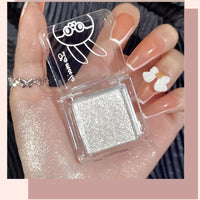 LYNTYAOU Highlighter Powder, Diamond Shine Highlighter, Glitter Face Highlighter Palette, Sparkly Waterproof Long Lasting Lightweight Colors for Highlighting and Contouring Makeup Palette