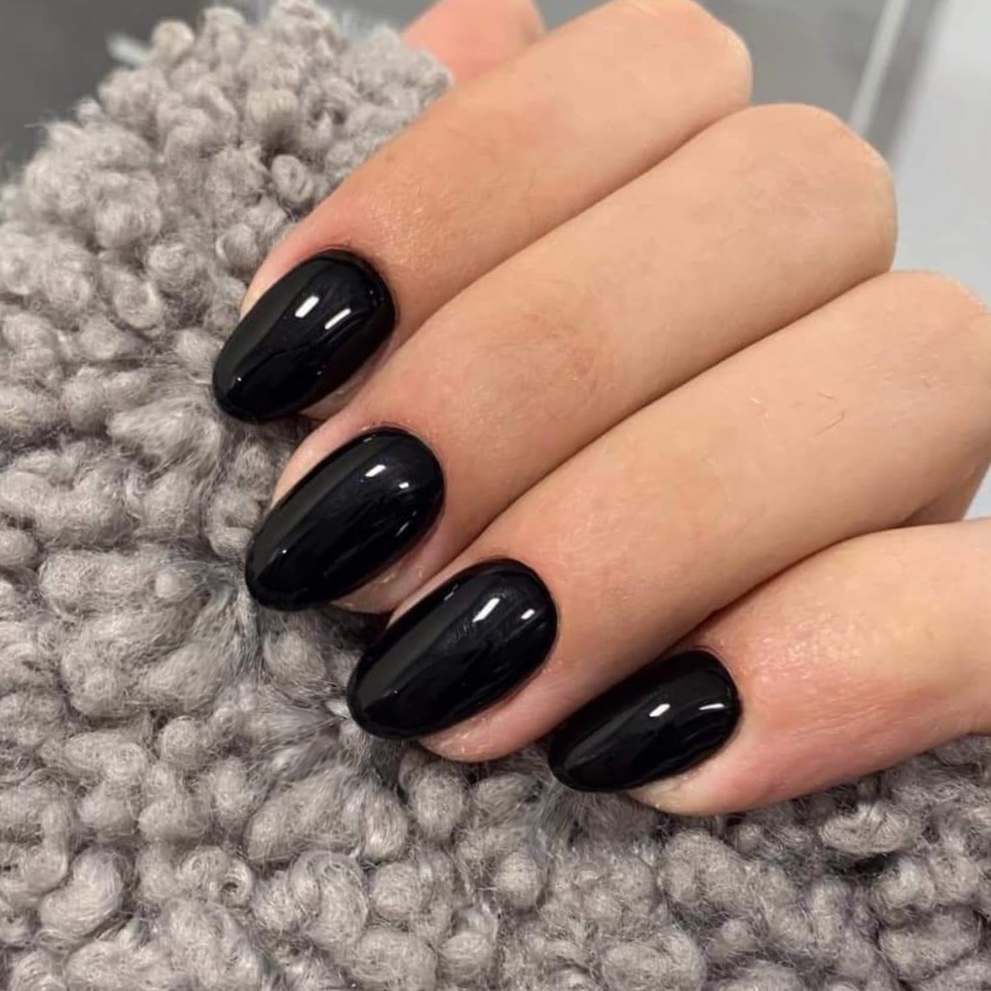 SXVME Black False Nails, Simple Acrylic Press on Nails Short Oval, Black Fake Nails Short, Natural Fit Glossy Solid Gel Full Cover Dark Stick on Nails For Women Fall Winter Wear