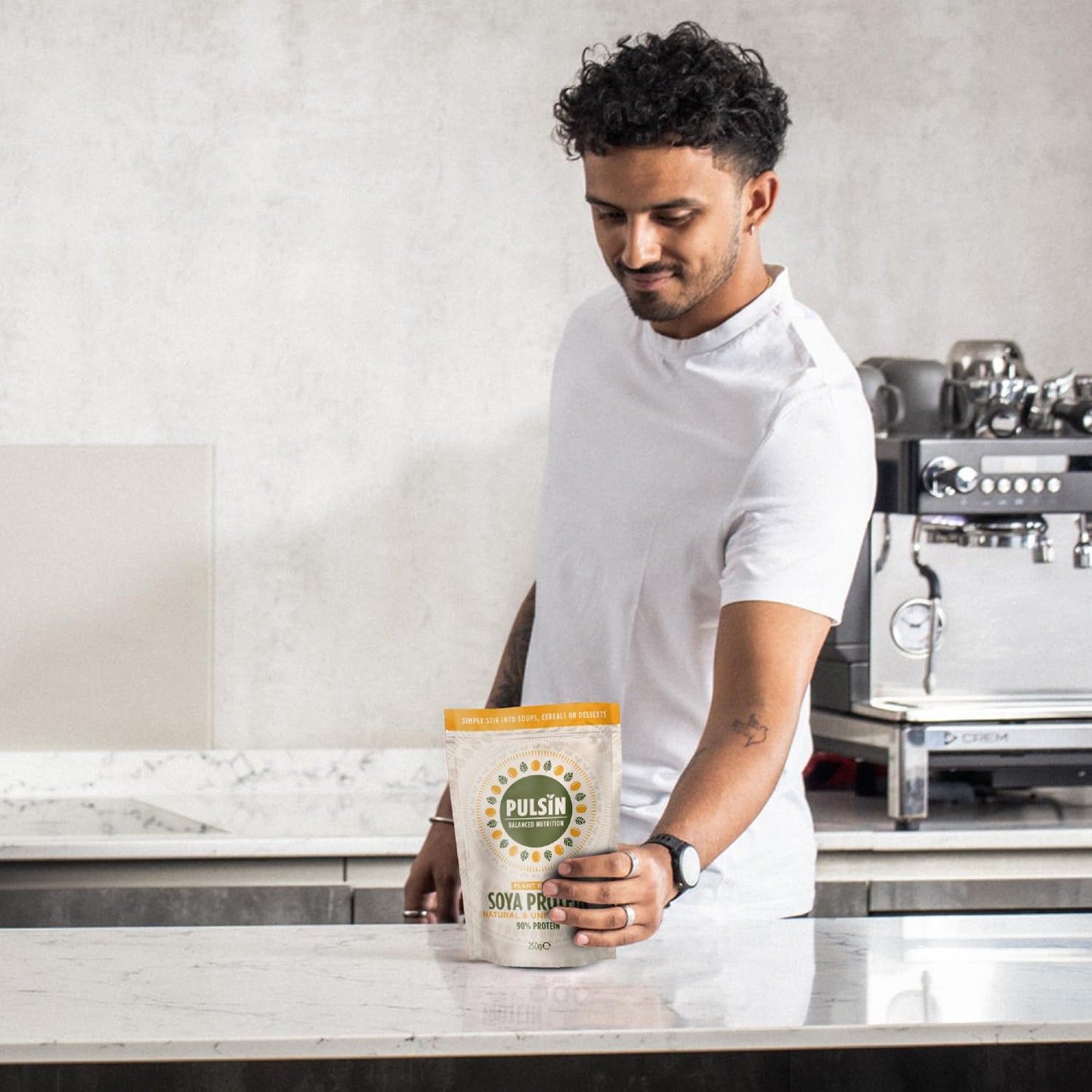 Pulsin - Unflavoured Vegan Soya Protein Powder - 250g - 9g Protein, 0.1g Carbs, 39 Kcals Per Serving - Gluten Free, Plant Based, Palm Oil Free & Dairy Free Protein
