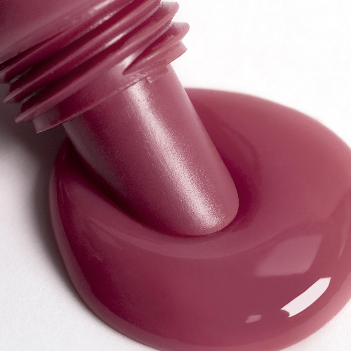 Lumene LUMENE Lip Glow Oil Balm | Shade 5 Raspberry | Hydrating Tinted Lip Oil with Glossy Finish | Nourishing Vegan Formula with Natural Oils | Non-Sticky, Natural Shine | 10ml