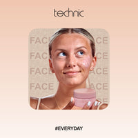 Technic Facial Skincare Gift Set - Hydrating Hyaluronic Acid Face Mask & Purifying Pink Clay Face Mask - Contains a Soft Headband with Bow - Vegan & Cruelty Free