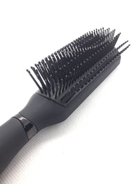 Flair Brush Flair Firm Bristle 9 Row Round Rubber Grip Styling Brush