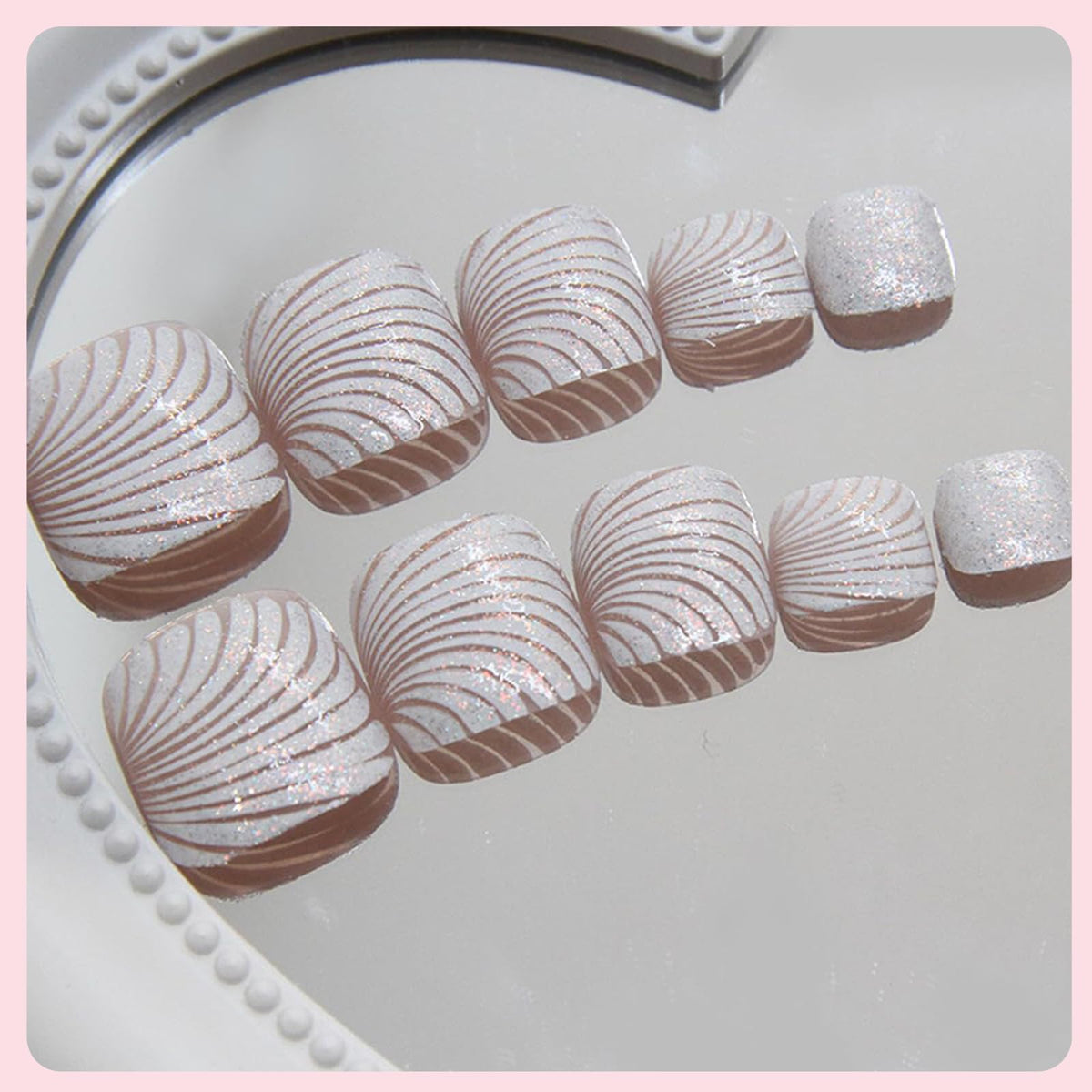 BelleVive 24-Piece White Press-On Toenails, Short Press-On Toenails with Shell Pattern Designs, Summer Toenail Enhancements for Women, Reusable Artificial Toenails