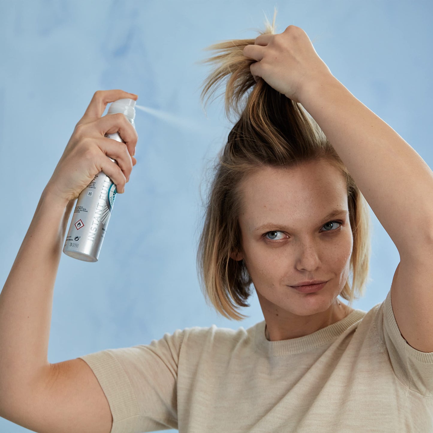 Nioxin 3D Instant Fullness Volumising Dry Shampoo, For Fine and Thinning Hair, Get up to 2x fuller-looking Hair, Hair Thickening Treatment, 180ml