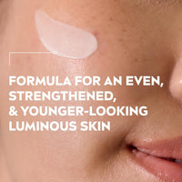 NIVEA Luminous 630 Anti Dark-Spot & Anti-Age Serum (30ml), Anti-Wrinkle Face Serum Reduces Age Spots and Dark-Spots, Firming and Hydrating Serum to Reduce Wrinkles and Fine Lines