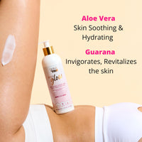 Skinny Tan Body Glow Moisturising Gradual Tan Lotion - Fake Tan Moisturiser, Cruelty-Free, Paraben Free & Vegan Tanning Moisturiser, Body Lotion with Coconut & Vanilla Aroma, 280ml Plus Mitt Bundle.