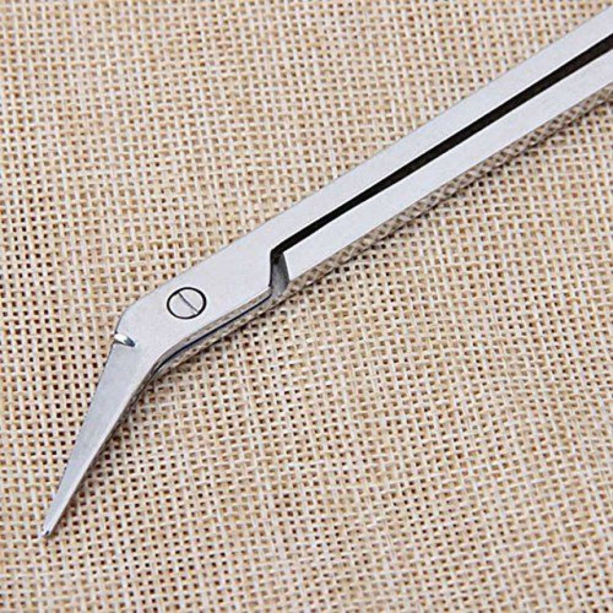 PETA Easi-Grip Long Reach Toe Nail Cutter, Ergonomic Long Loop Handle that Fits Comfortably On Hand, Extended Length Gives Extra Reach, Ideal for Anyone with Weak Hands, Poor Grip or Tremors