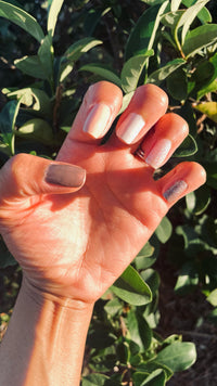 Nail Magic Glitter Top Coat, Vegan, Cruelty Free, 7 Free Formula, Quickly Dries and adds protection to the nail colour, Salon Quality shine & sparkle 0.50 fl oz