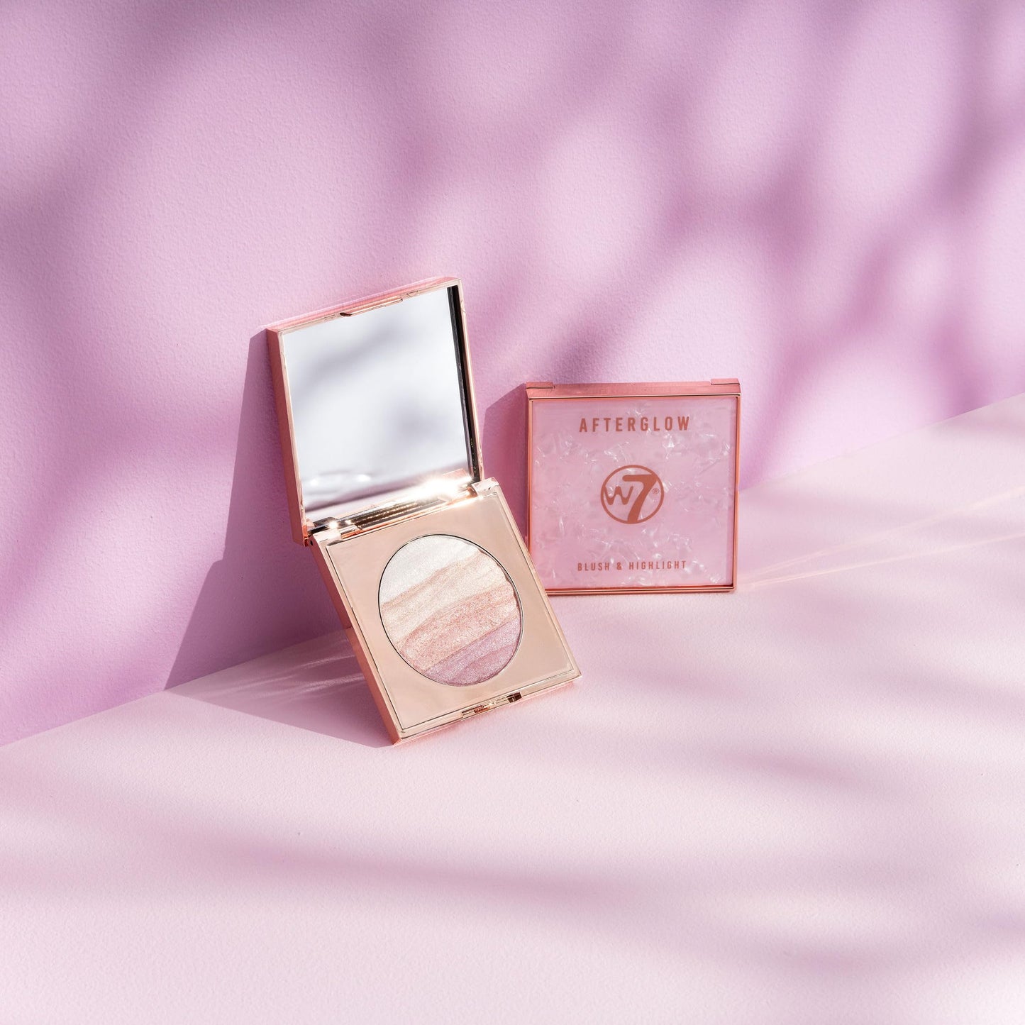 W7 Afterglow Blusher & Highlight Compact - Pink & Gold Glowing Pressed Powder Compact