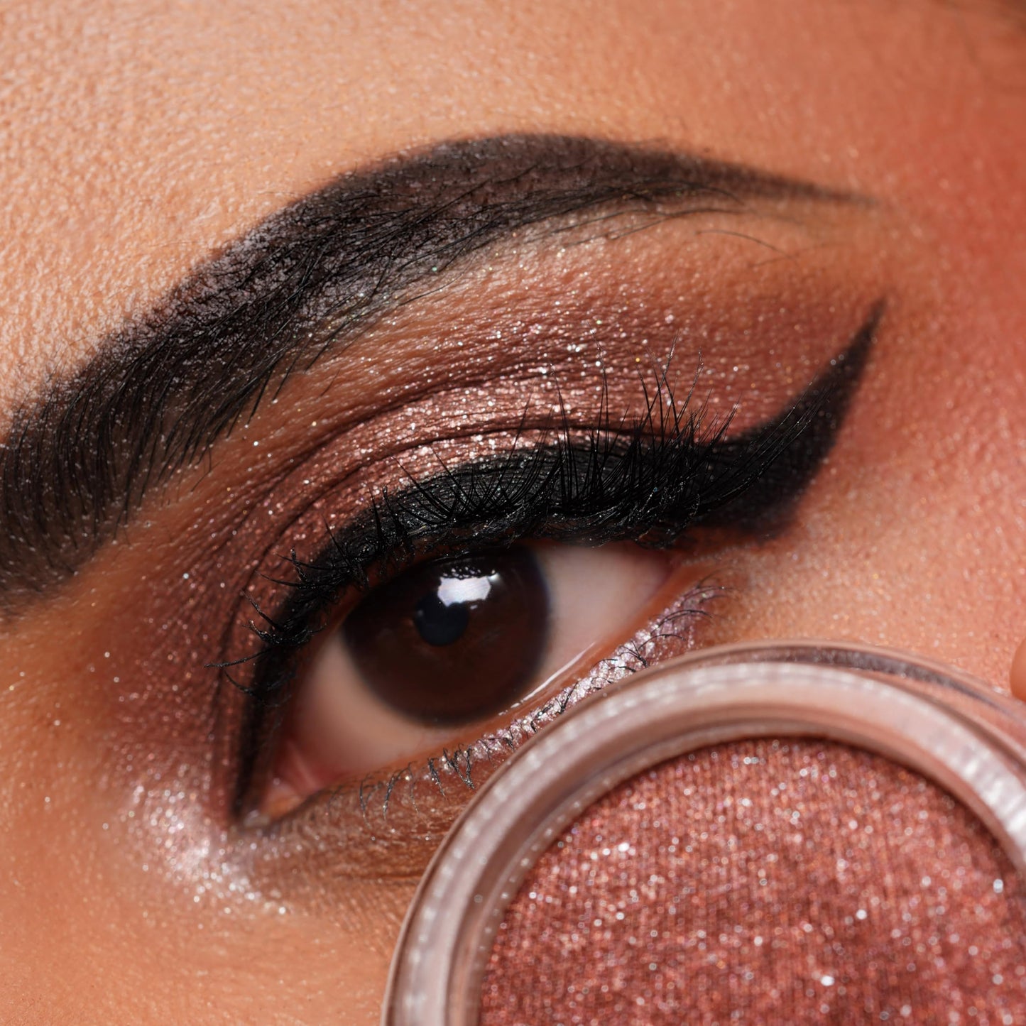 Oulac OULAC Cream Eyeshadow, Glitter Brown Eyeshadow, Holds Makeup For 12 Hours +, Waterproof and Sweatproof, Crease Resistant, Vegan | 06g (05) Honey Bunny