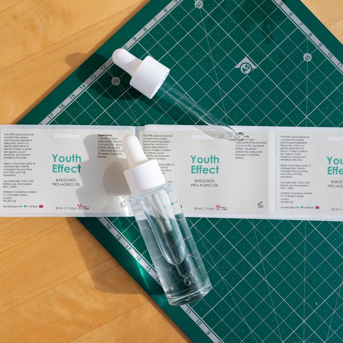 WildMint Youth Effect Natural Bakuchiol FaceOil | Anti-Aging Facial Oil for Sensitive, Dry, Mature Skin | Retinol Alternative For Elasticity & Firmness | UK Made Vegan & Cruelty-Free Skincare | 30ml