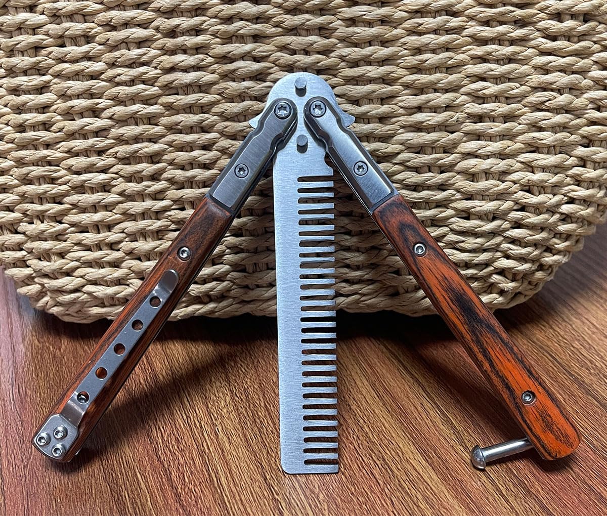 DYBADYSA 1 Pcs Metal Stainless Steel Durable Folding Butterfly Comb Gift Set