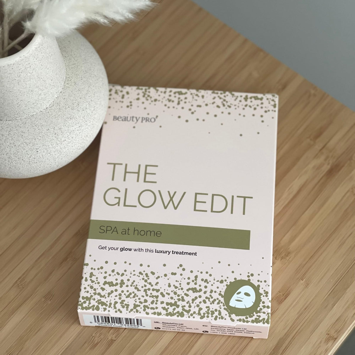 BeautyPro BEAUTYPRO THE GLOW EDIT Spa at Home 3-in-1 Pamper Set 2 Face Masks Detoxify & Hydrate Under Eye Patches for Tired Eyes Dark Circles & Wrinkles Natural Ingredients Multi Award Winning Brand