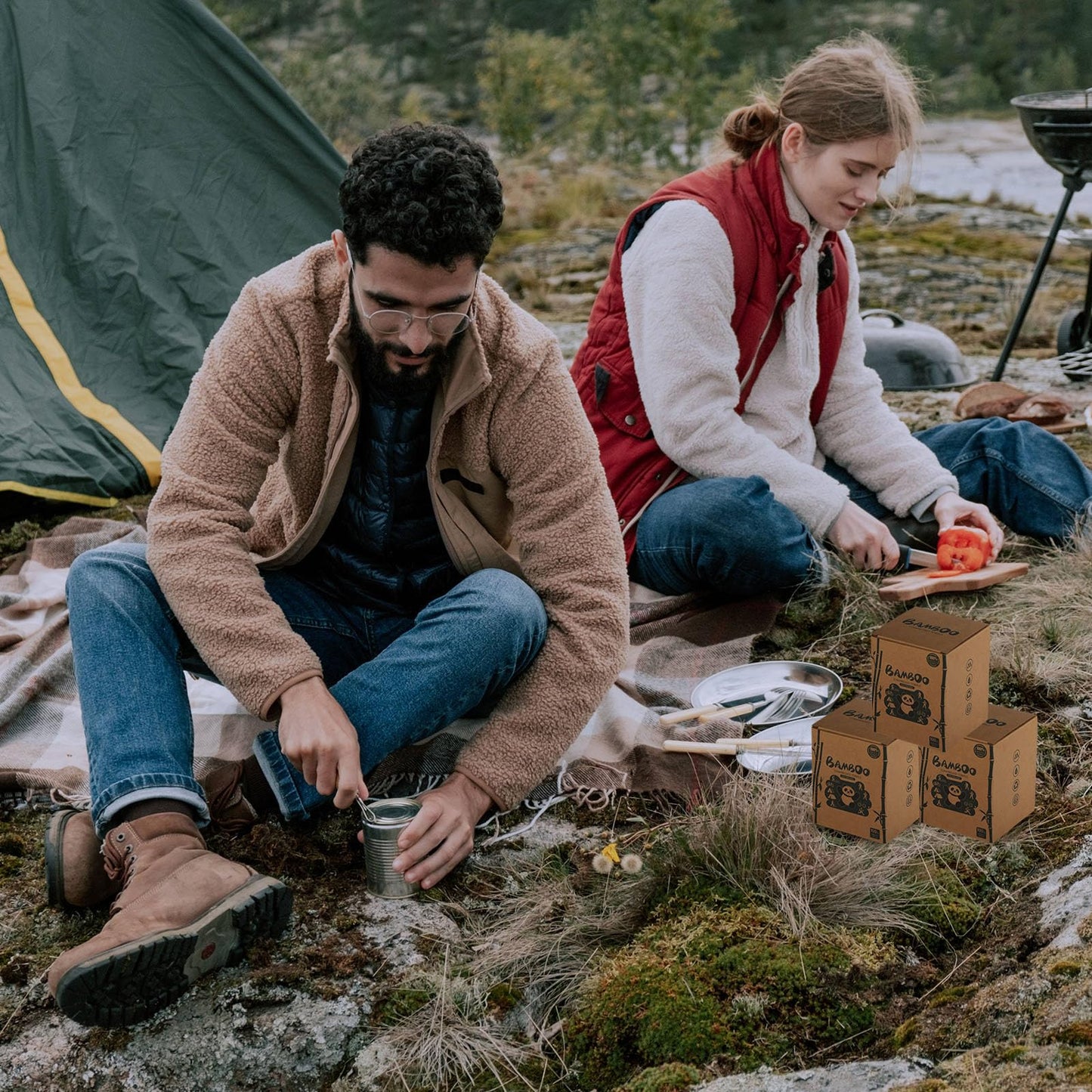 100 Compressed Towels Disposable Compressed Cotton Coin Face Towel Expandable Face Hand Cloth for Camping Traveling Home & Outdoor Activities Skin-Friendly(bbz)